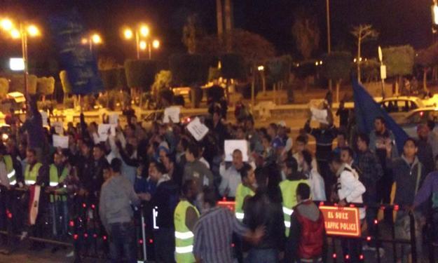 أمن الدقهلية يفض التجمهر ويفتح الطريق أمام استراحة المحافظ