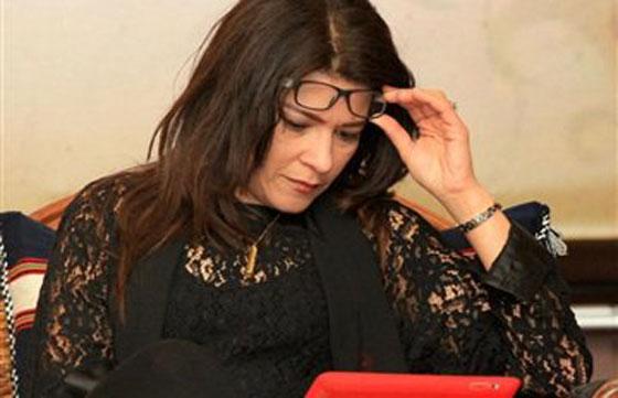 بالصور.. تعليق فاطمة ناعوت على قرار سجنها بتهمة ازدراء الأديان