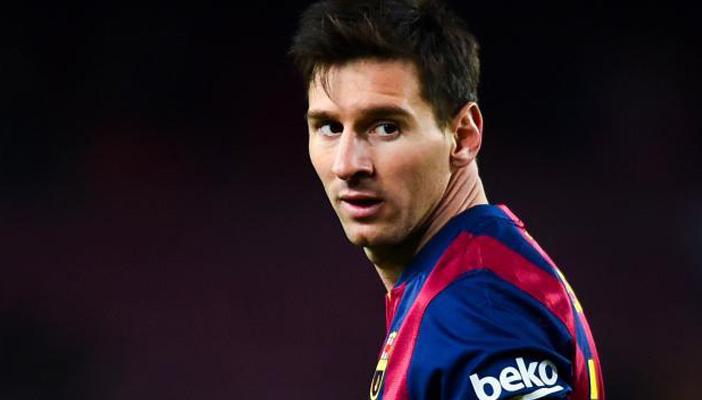 ميسي مُهدد بالرحيل عن برشلونة