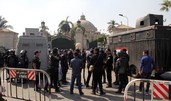 المفوضية المصرية: الجامعات تحولت إلى منشآت عسكرية