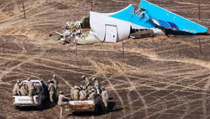 رويترز: فني بمصر للطيران مرتبط بتنظيم الدولة تسبب في حادث طائرة روسيا