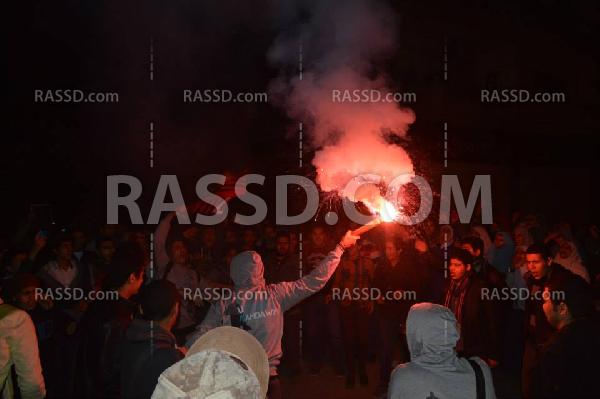 وقفه لألتراس نهضاوي فى ظلام حالك بسبب انقطاع الكهرباء بطنطا