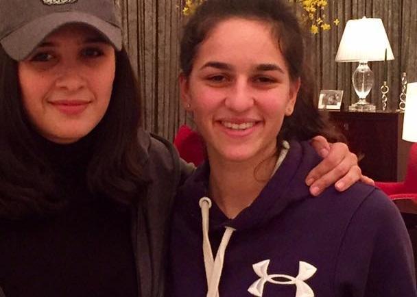 بالصور.. تصالح ياسمين عبد العزيز مع هشام سليم وابنته