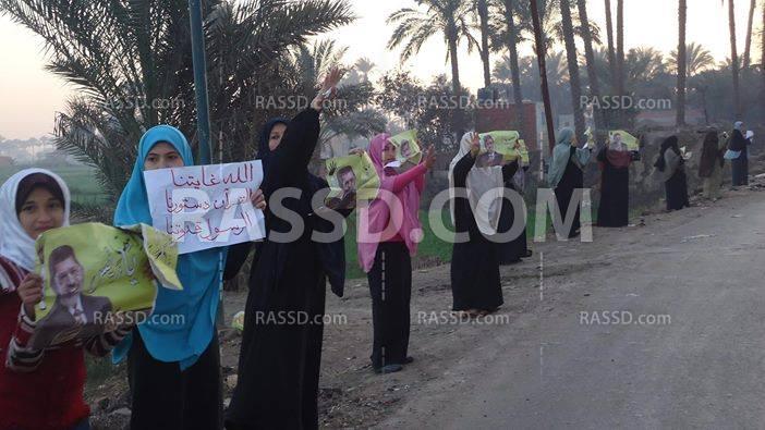 وقفة لنساء ضد الانقلاب بميت غمر تنديدًا بعسكرة الدولة