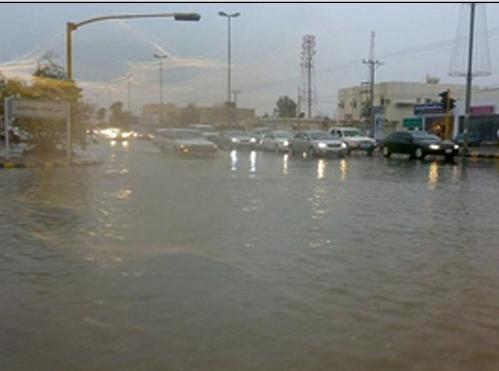 طقس سيئ يسود كفر الشيخ وتوقف حركة الصيد والملاحة بالبرلس