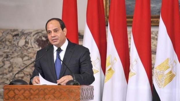 سياسيون عن خطاب السيسي: فاشل اجتمع مع فشلة والسارينة الدليل