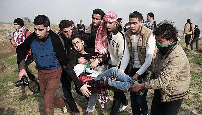 إصابة فلسطينيين اثنين في مواجهات خلال اقتحام قوات الاحتلال مخيم قلنديا