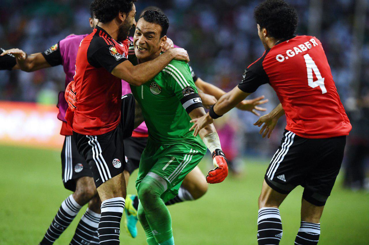 بعد الفوز على بوركينا.. مصر بتفرح يتصدر تويتر.. والعرب نجوم التعليقات