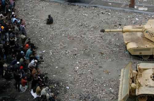 فيديو.. ماذا كان دور الجيش في موقعة الجمل