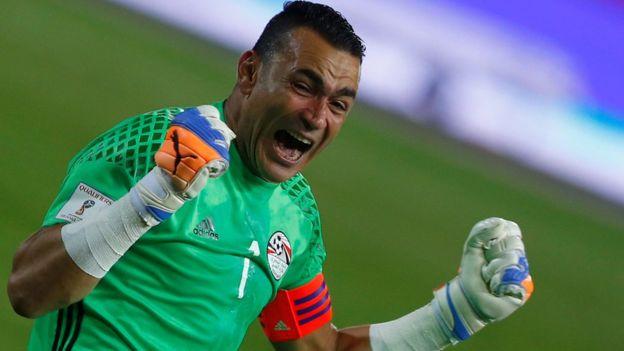 دايلي ميل: حين نتحدث عن أسطورة عمرها 44 عاما تدعى “عصام الحضري”