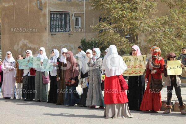 وقفة لطلاب ضد الانقلاب بالشيخ زايد رفضا للانقلاب