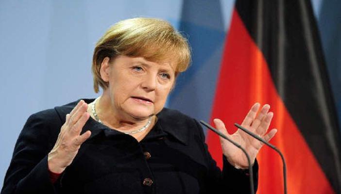 ميركل تُحمّل الأسد مسؤولية وقف إطلاق النار في سوريا