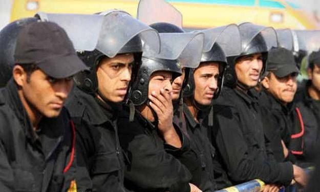 جنود “المركزي بقطاع شوقي” يأكلون 12 كيلو من “لحم الكلاب”