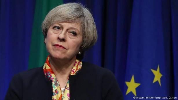 بعد لقاء نتنياهو.. رئيسة وزراء بريطانيا: لندن ملتزمة بحل الدولتين