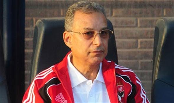 “زيزو” يحذر لاعبي الأهلي من الإعلام قبل مباراة القمة