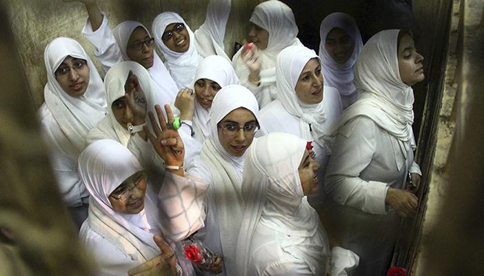 25 مايو.. النقض تنظر طعن 5 طالبات بالأزهر لإلغاء سجنهن