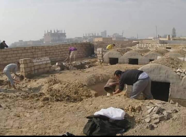 الفيوم| انفجار ماسورة مياه “يُغرق\ مقابر المسلات