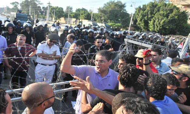 متظاهرو “الاتحادية” يغلقون “الميرغني” أمام حركة السيارات