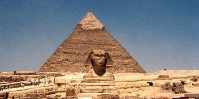 بعد اعتراف المتهمين ببيع حجارة الأهرام.. النيابة تتراجع عن فحص الفيديو