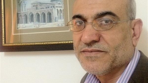 الزعاترة: عمرو خالد تورط في السياسة بغير علم