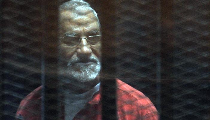 استئناف محاكمة بديع في قضية “أحداث الإسماعيلية” 27 فبراير الجاري