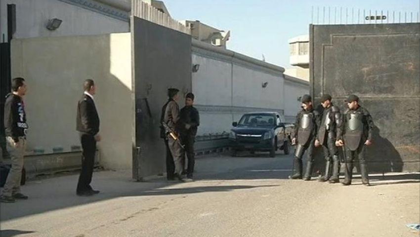 رسالة من داخل سجن المنيا الجديدة تكشف تعامل “الداخلية” مع المعتقلين