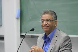 سيف الدولة: لماذا لم يسقط نظام مبارك؟