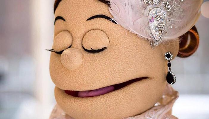 أبلة فاهيتا دفاعًا عن “أوبر”: “التاكسي مهكع وملكع”