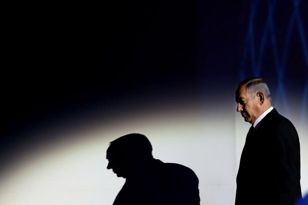 ميدل إيست: نظام السيسي يثير غضب المصريين باستشارته لإسرائيل