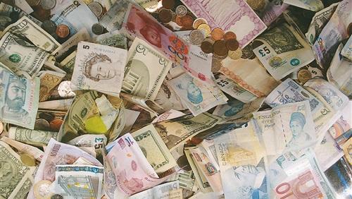 استقرار الجنيه أمام الريال والدولار..واليورو يتراجع قرشًا