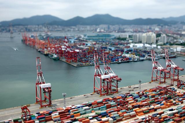 شركة الجسر العربي ترفع رأسمالها  من 84  إلي 100 مليون دولار