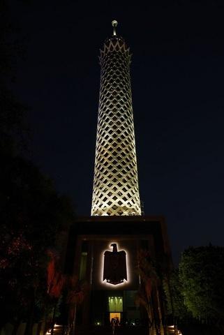 غلق برج القاهرة لأجل غير مسمى لعدم وجود مستثمر