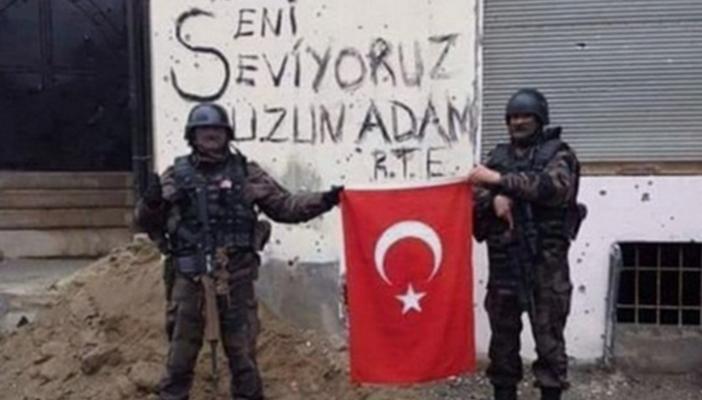 شاهد الصورة التي “هزت مشاعر أردوغان”