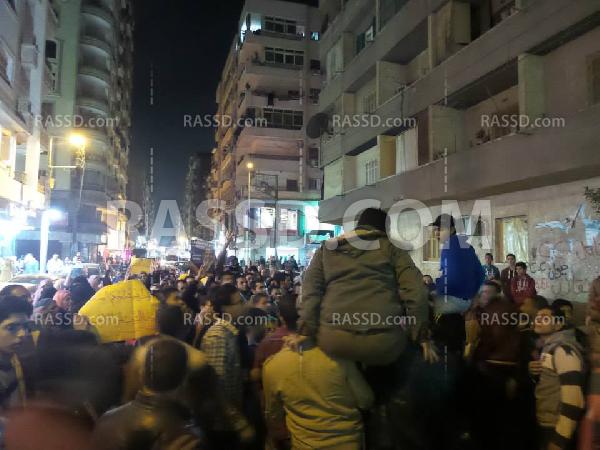 أهالي طنطا يتظاهرون بمسيرة ليلية مناهضة للإنقلاب