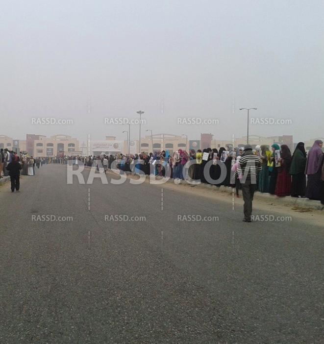 سلسلة بشرية لـ”تحالف الشرعية” بـ”الصالحية” لإحياء ذكرى “رابعة”