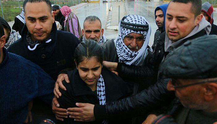 أصغر أسيرة فلسطينية بعد الإفراج عنها: الاعتقال لم يكسرني