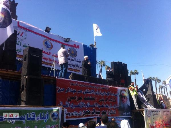 خطيب جمعة معا ضد العنف  : لا نريد حكومة ضعيفة مرتعشة الأيدي