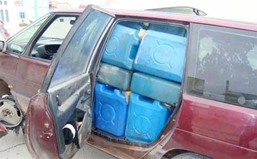 ضبط مدير محطه وقود بقنا يبيع السولار في السوق السوداء