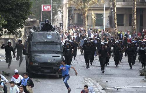 إخلاء سبيل 7 متهمين في أحداث “سيمون بوليفار” بكفالة ألف جنية