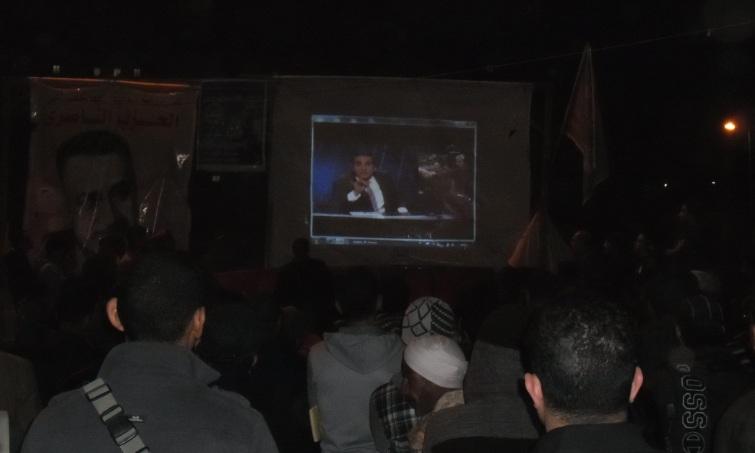 باسم يوسف يسخر من الرئيس بميدان التحرير