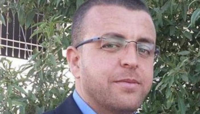 بعد اعتقالهم تعسفيًا.. الاحتلال يُفرج عن 4 شبان تضامنوا مع “القيق”