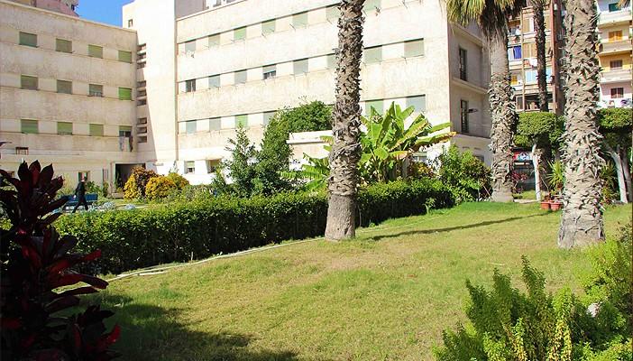 طالبات المدينة الجامعية بالإسكندرية يضربن لسوء الوجبات