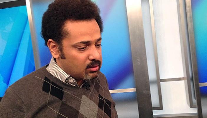 وائل عباس: موقع إماراتي حاول استكتابي لمهاجمة “مرسي” بمبلغ كبير