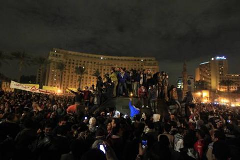 مسيرة لتوحيد الصف بالتحرير