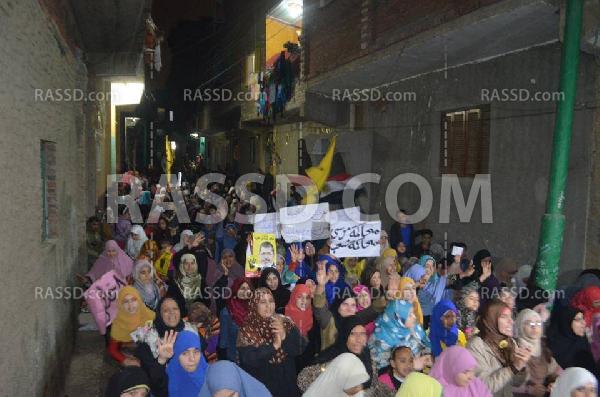 صور “البنا” تحيي أنصار مرسي بأوسيم