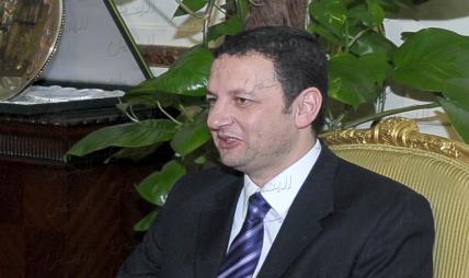 عودة: يجب التوسع في إنشاء الصوامع لتخزين القمح