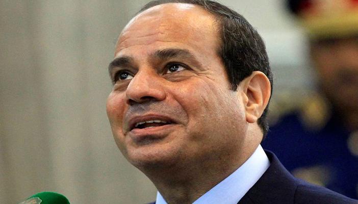 فيس بوك وتويتر: “لو السيسي محققش التنمية في 2063 هنعمل ثورة عليه”