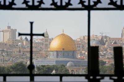 ذا ويك: لماذا يجب أن نمحو “الأمية الدينية” عند أطفالنا؟