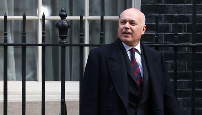 دنكان سميث: بقاء بريطانيا في الاتحاد الأوروبي يعرضها لمخاطر الإرهاب