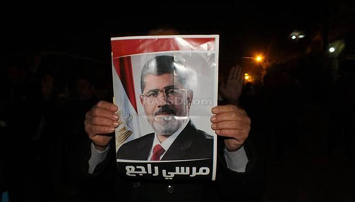 بالصور.. ليلة ثورية لمعارضي الانقلاب بالقاهرة والمحافظات